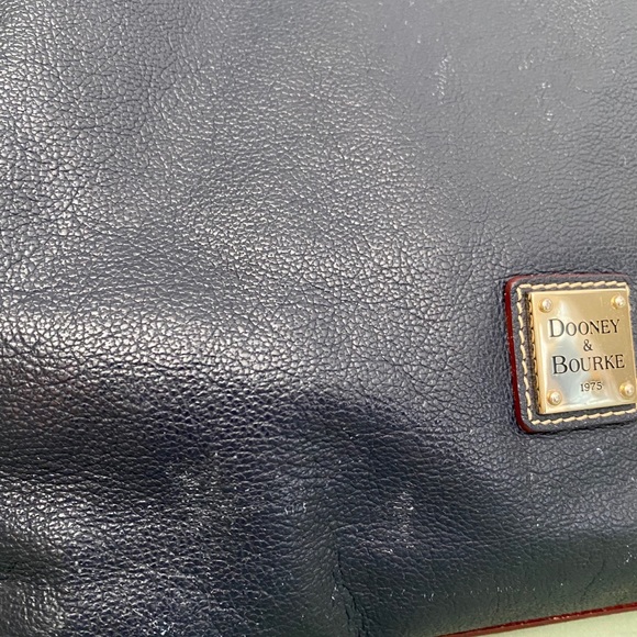 Dooney & Bourke handbag - Picture 11 of 12